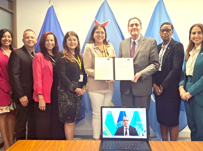 DVG ta haya cu strategia di cooperacion cu PAHO ta pa fortifica nos sistema di salud