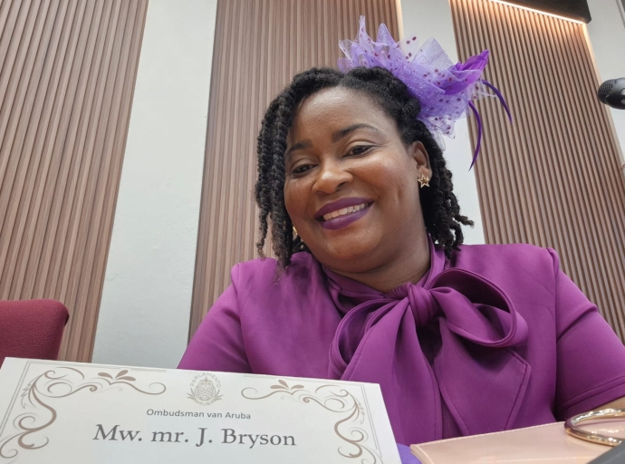 Un aña di existencia y pronto cla pa habri su portanan