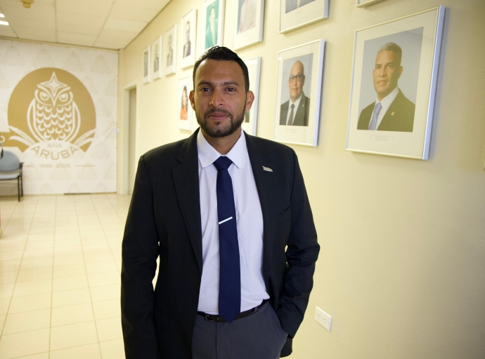 Aruba mester ta un paraiso tambe pa nos grandinan