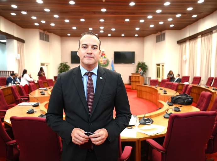 Minister Wever ta participa den reunion di Conseho di Ministro di CFATF na Panama