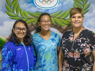 Atleta Olimpico Chloë Farro ta rumbo pa Spaña pa su educacion y entrenamento