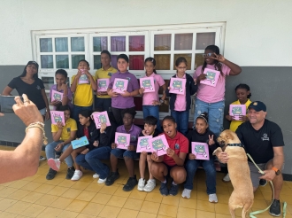 Arubiano awareness brand a bishita scolnan hunto cu Fundacion Snoop Doggy