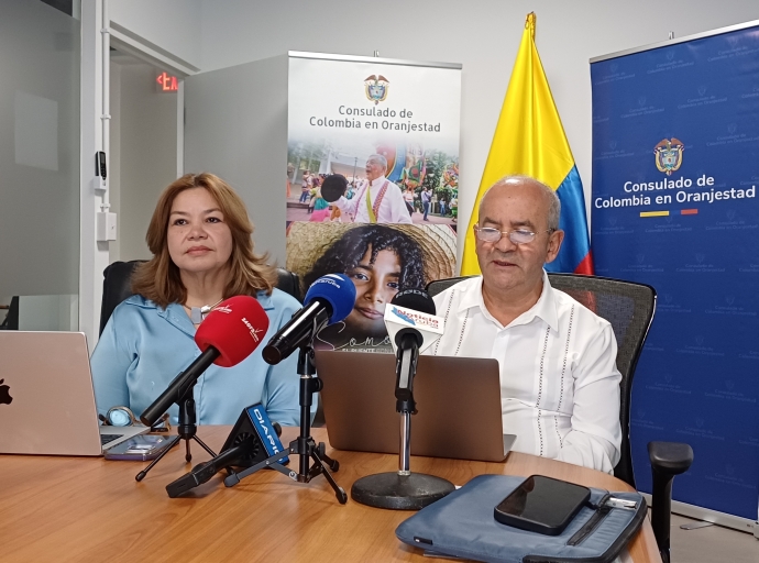 Fundacion VeneAruba Solidaria ta duna sosten gratuito na imigrantenan di trayecto 4
