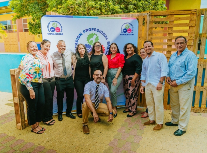 EPB a lansa ‘Fix-Papiamento’ y tambe modulo di ‘Caribisch Keuken’