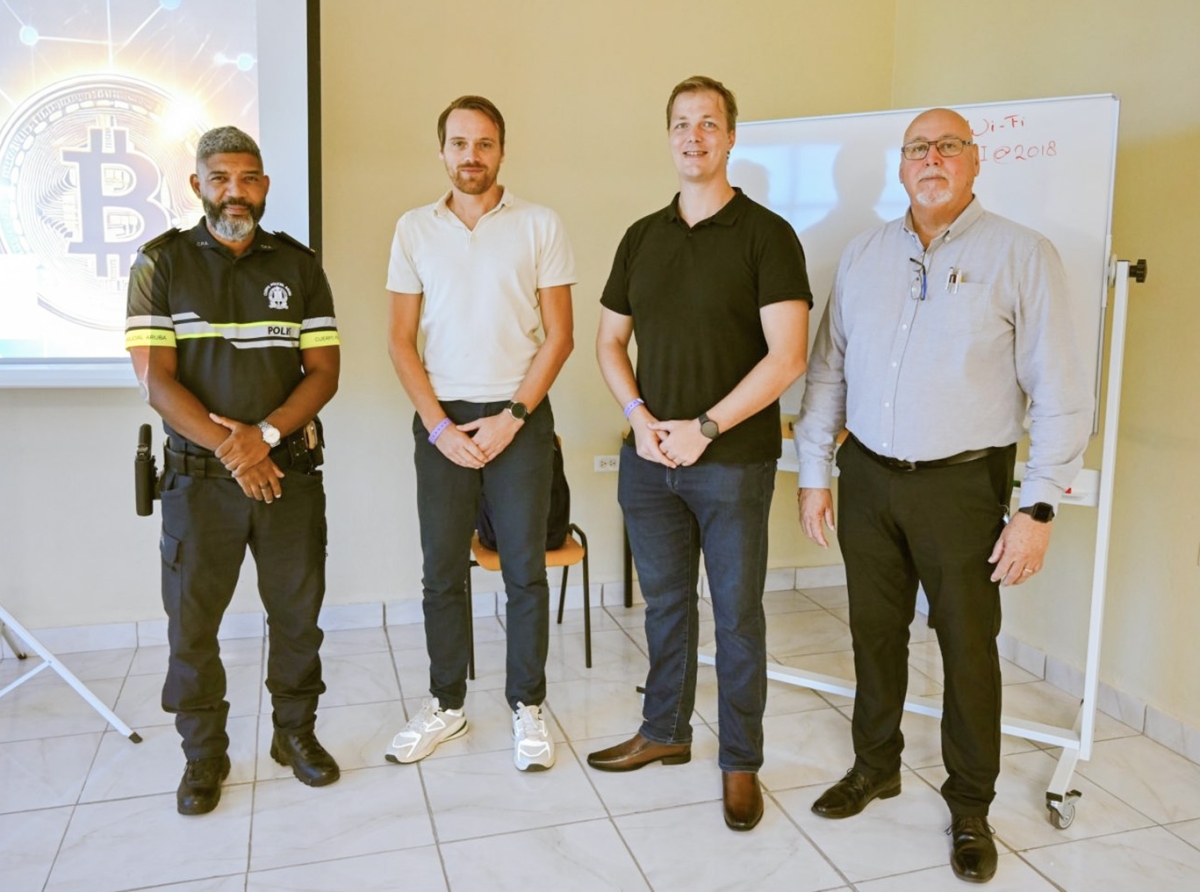 Oficialnan hudicial di Aruba fortificando nan conocemento riba crimen cibernetico