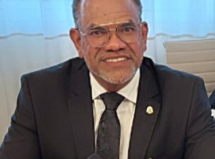 Reunion cu representante di Raad van State, señor Andy Lee riba topico Rijkswet