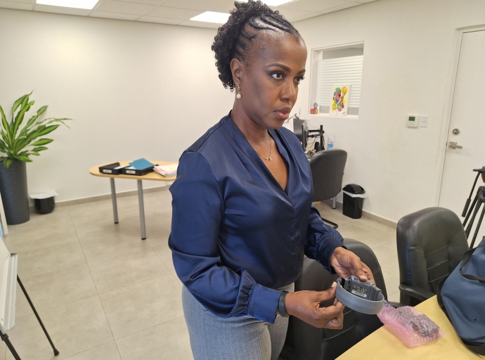 Uzo di banchi bao menornan entre 12 cu 17 aña ta birando un realidad cercano