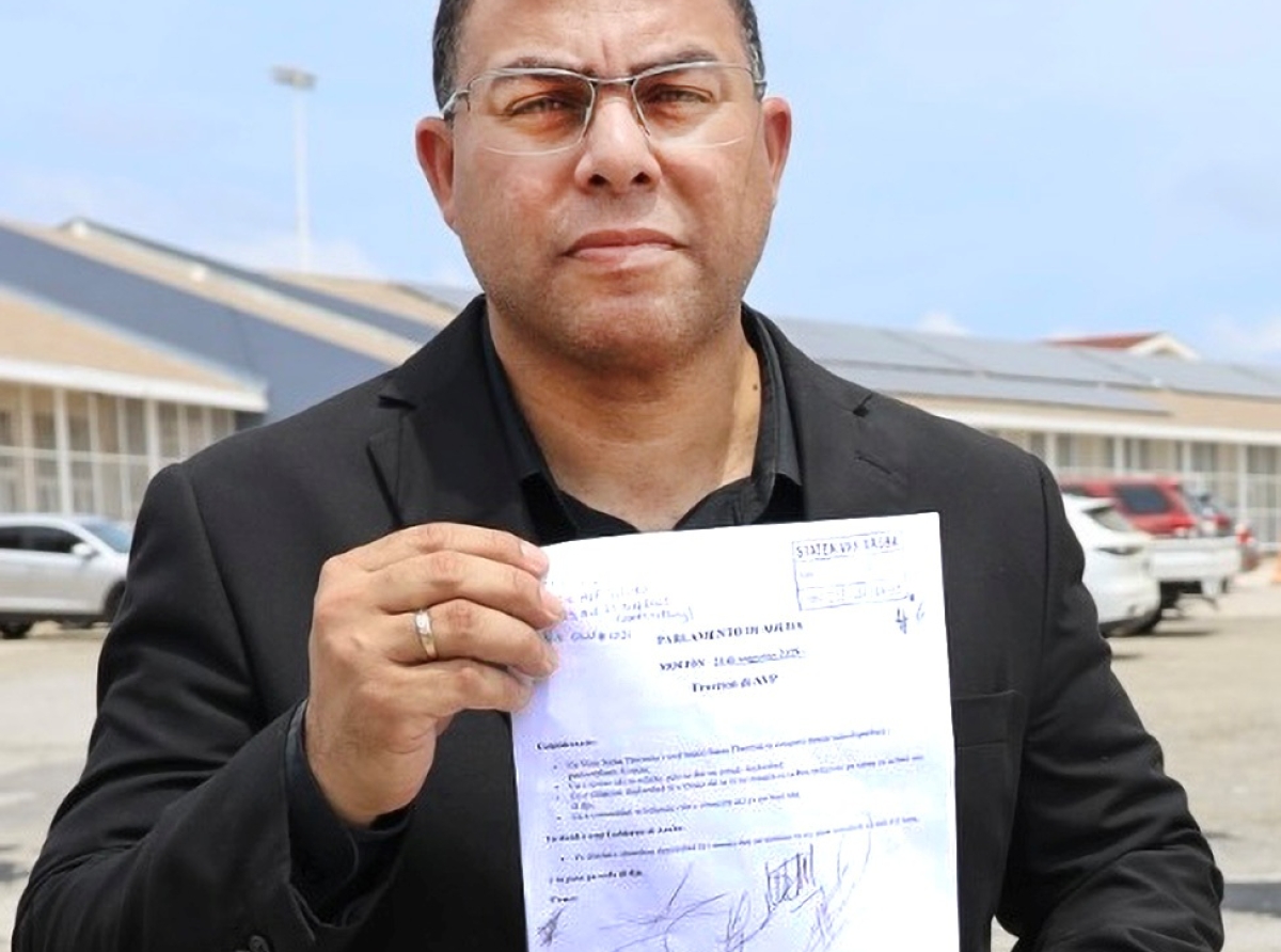 ‘Mocion di Raoul White di Tweede Kamer ta oportunidad real pa logra brain gain pa Aruba’