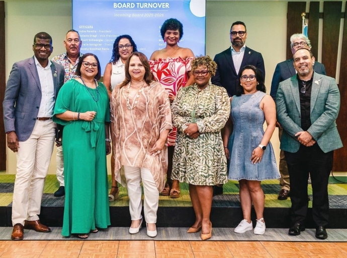 Brunch special pa directiva nobo di Kiwanis Club of Aruba tuma over