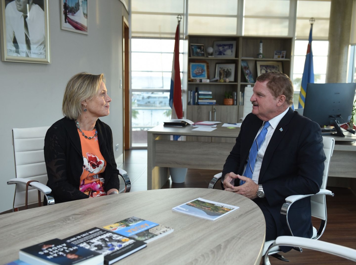 Charge d’Affairs di Reino Hulandes na Caracas ta elogia vision sostenibel di Prome Minister Mike Eman