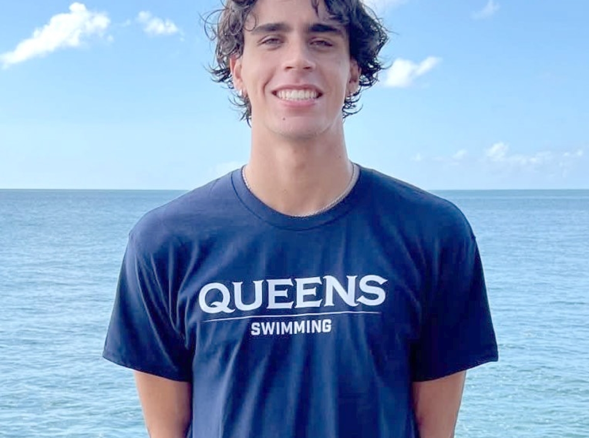 Inald Fernandes Perna ta sigui su estudio na Queens University of Charlotte na North Carolina