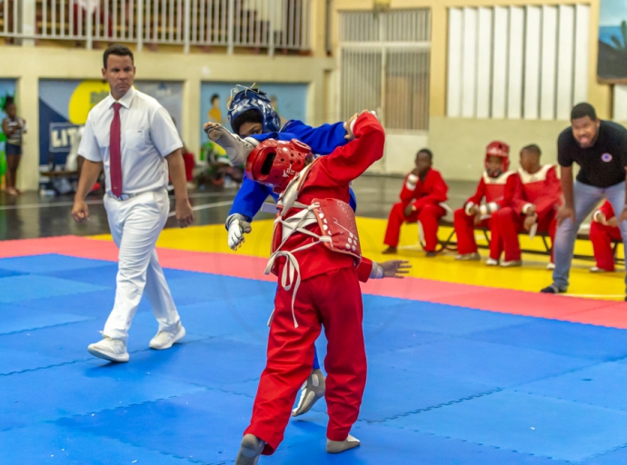 Taekwondo Team Aruba a gana e TK5 na Corsou