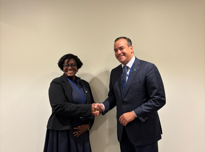 Gobierno di Aruba ta cuminsa negociacion cu Surinam pa yega na un tratado fiscal