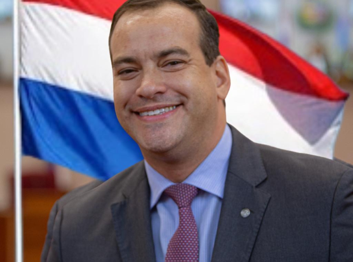 MEP kier sa si Minister Geoffrey Wever ta minister di economia di Aruba of di Hulanda