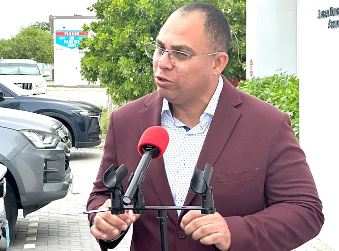 Un encuentro historico y bos di pueblo a zona den sala di ATIA