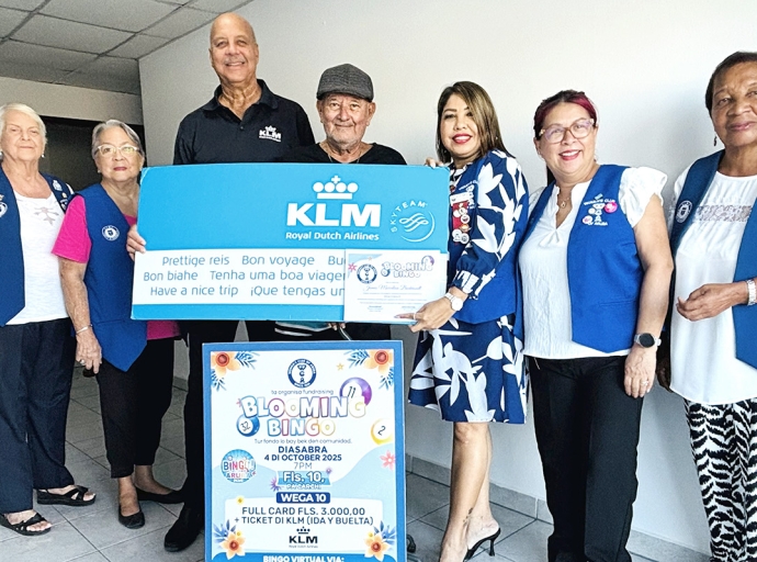 ‘Blooming Bingo’ di Women's Club of Aruba tabata un exito rotundo