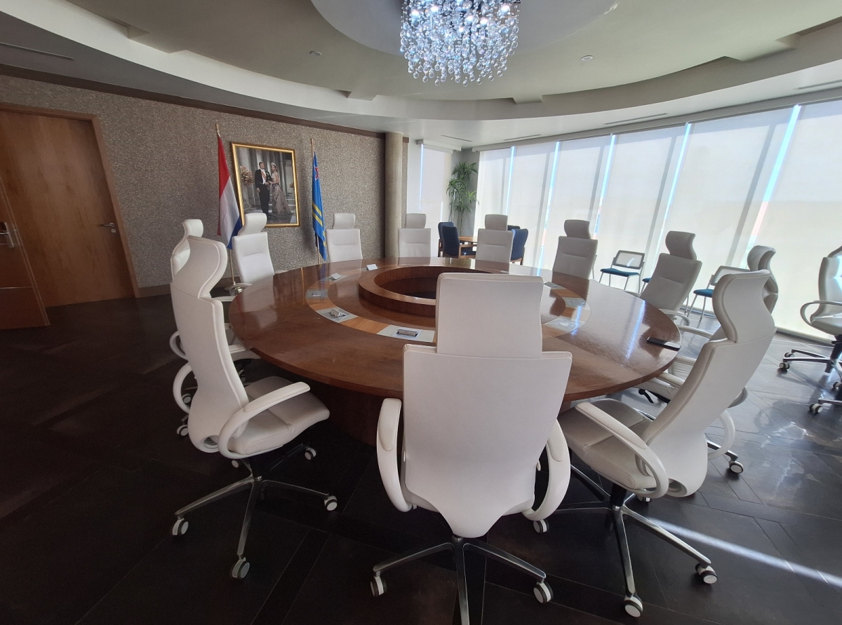 Awe den Conseho di Minister lo tuma decision ken ta haya permiso pa maneha Carnaval