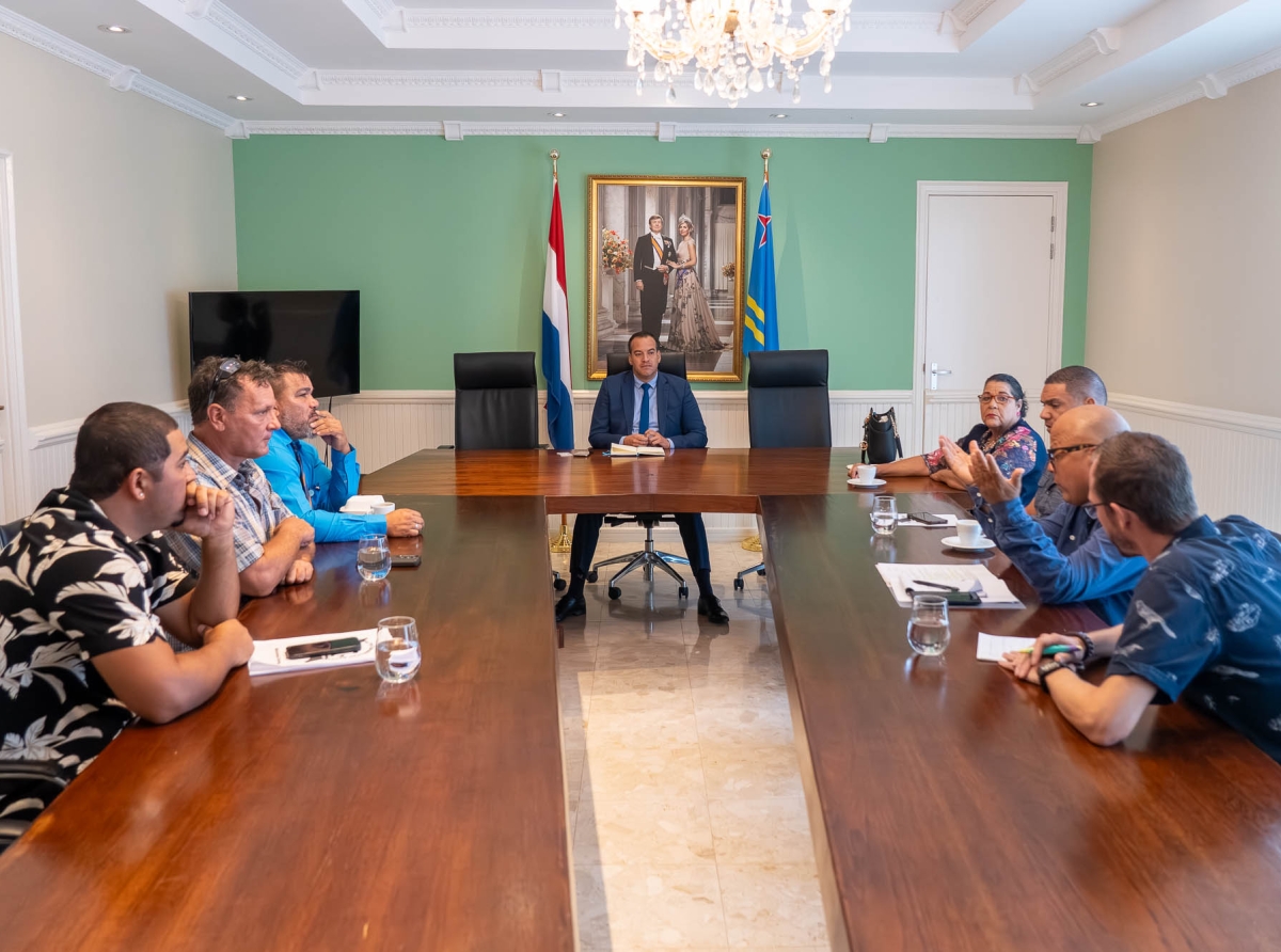 Minister Wever ta reuni cu Comision Pro Cunukeronan Arubiano