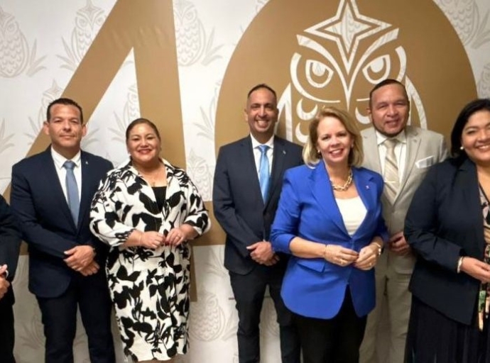 Mas hende ta expresando di no ta sostene Ley di Reino HOFA