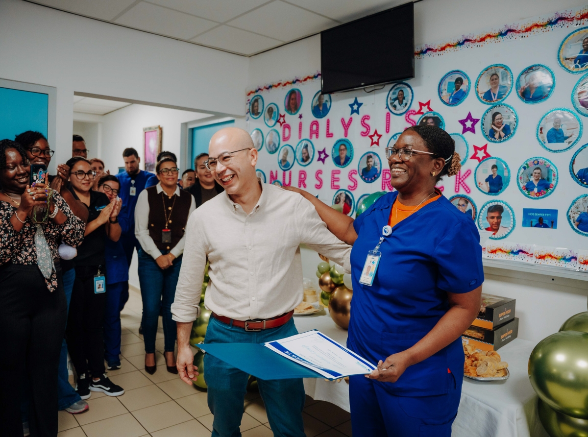 Joany Loswijk ta empleado di luna di september na HOH