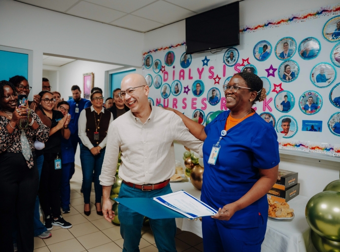 Joany Loswijk ta empleado di luna di september na HOH