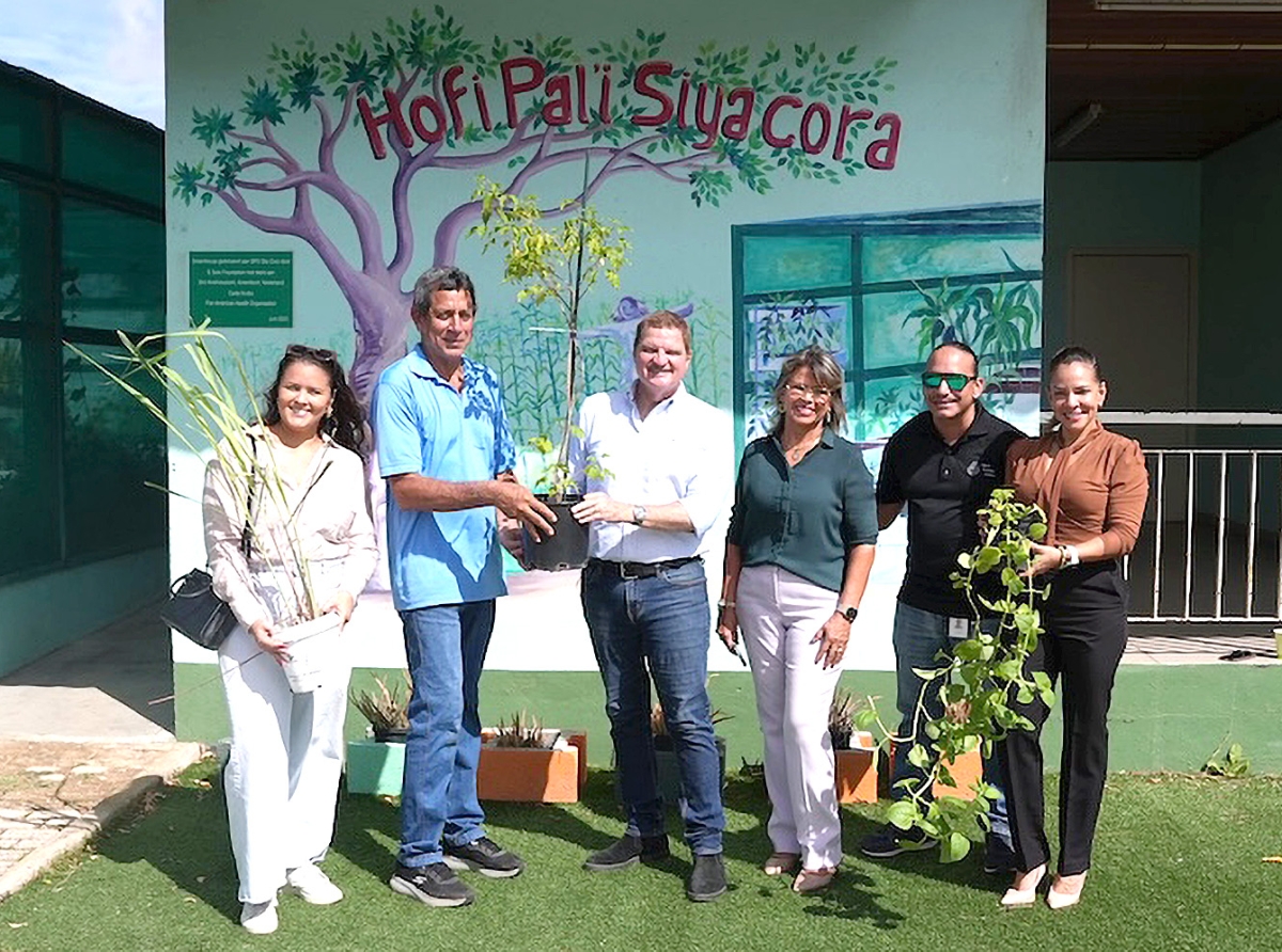 Prome Ministro yen orguyo a observa Hofi Pal’i Siya Cora di SPO Santa Cruz