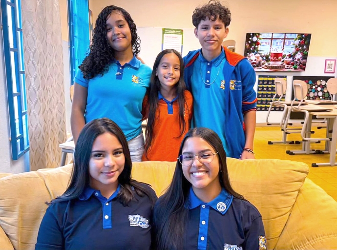 Directiva nobo pa Kiwanis Builders Club di Colegio San Antonio