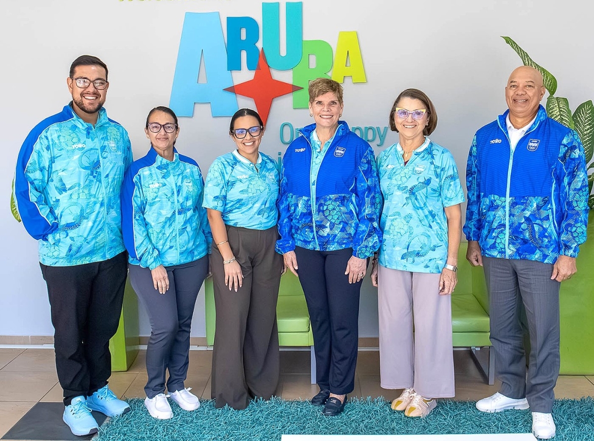 Comite Olimpico Arubano a duna honor na Tita Iglesias pa su compromiso cu deporte