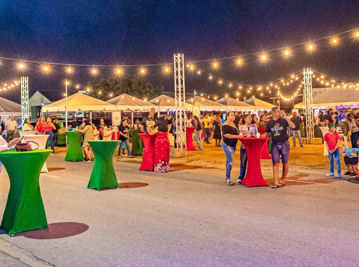 Diabierna awor WEB lo inaugura luz di pasco na rotonde di Kibaima