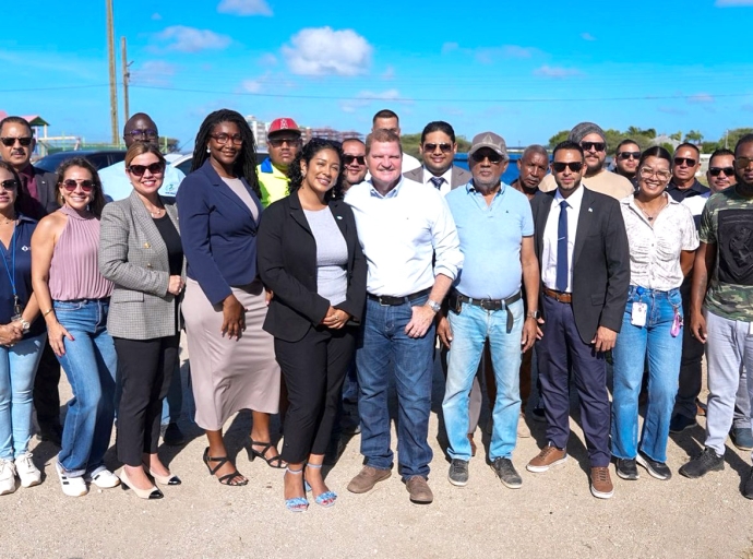 Diasabra awo Baki den Bario na Centro di Bario Playa Pabao