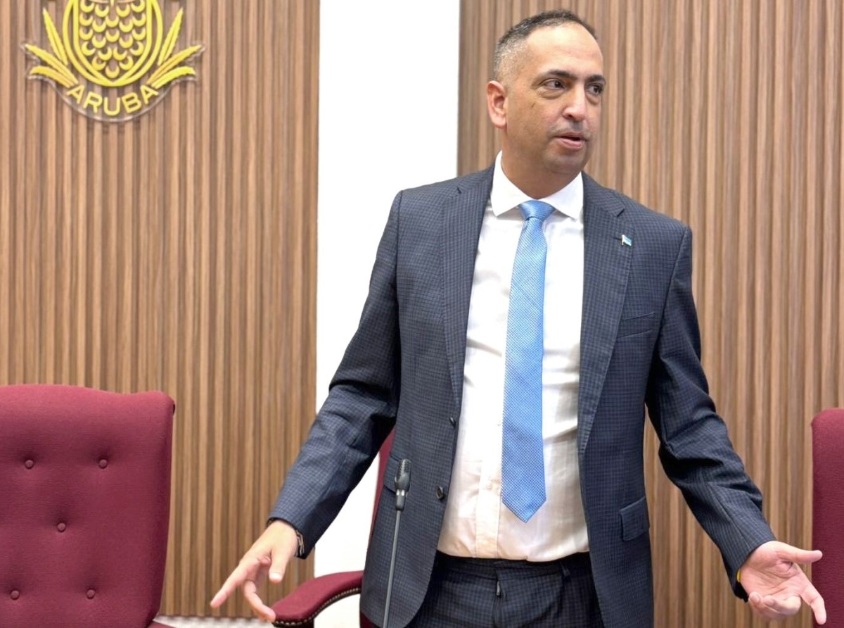 Minister Wever su diseño pa Agripark ta pa exclui cunukeronan local