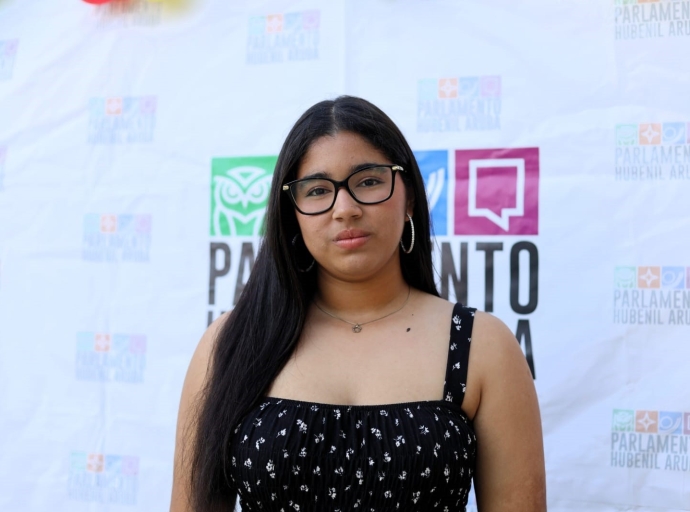 Elaine Caminata ta lidera evento dedica na bos di mucha