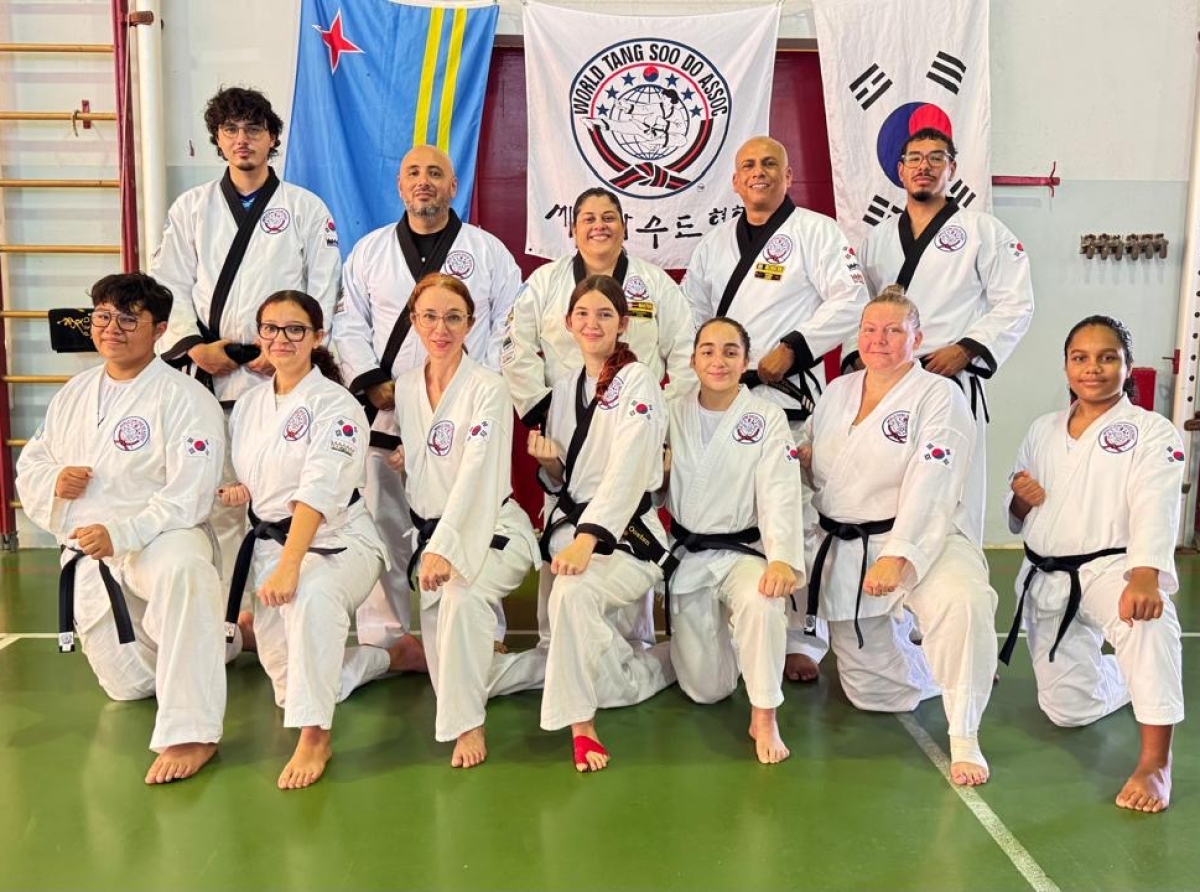 Atletanan a pasa nan examen di Black Belt di Tang Soo Do
