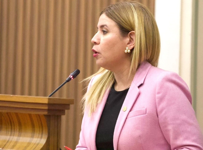 Cinco aña di retraso den cuentanan publico ta debilita control parlamentario7