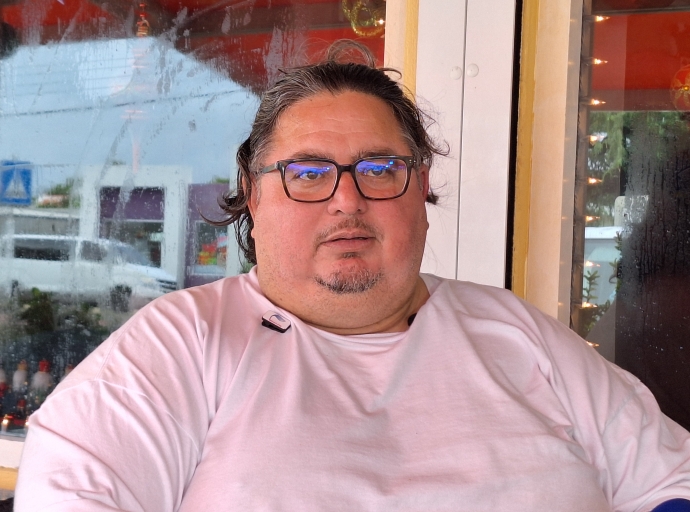  Gobierno nobo no ta mira e problema cu Departamento Rijbewijs ta ocasiona esnan cu tin di pasa nan examen