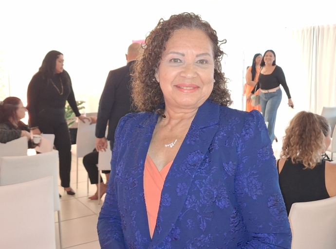  Mester bin cu iniciativa pa mehora e posicion huridico pa proteha e siguridad online