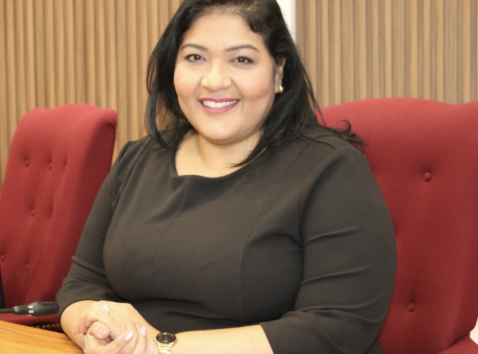 Pueblo ta wak con Minister Gerlien ta sconde informacion di su biahe den avion priva