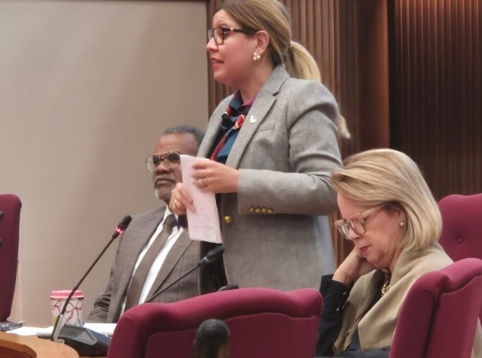 Preocupacion serio pa scarcedad continuo di personal cualifica den e sector publico