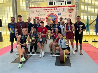Campeonato Nacional di hisamento di peso ta dia 30 di november