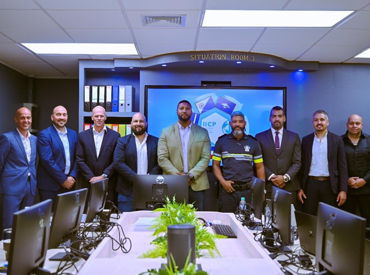 War Room 2.0 ta un colaboracion entre tur pais den Reino contra crimen di arma di candela