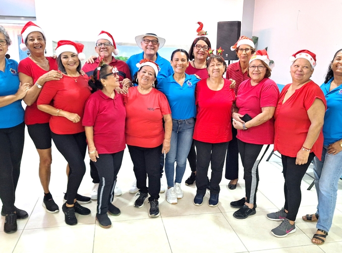 Fundacion Centro di Famia Piedra Plat den su proyecto ‘Let’s Art’ ta bay integra musica, baile, arte y pintura