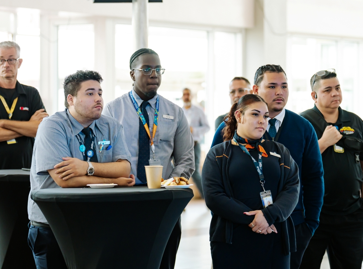 Aruba Airport Authority a organisa un ‘townhall meeting’ pa informa e comunidad di aeropuerto tocante e cambionan binidero