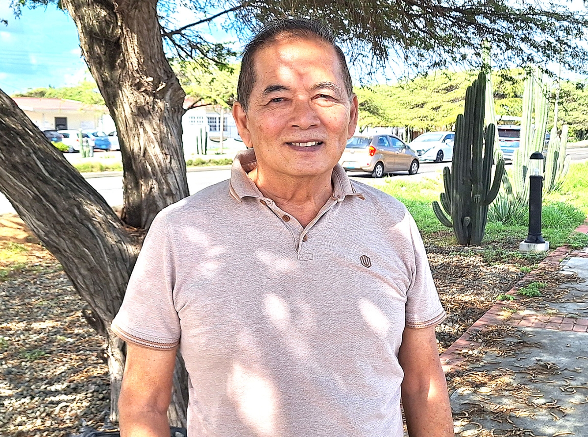 Fundacion Ban Uni Man pa Cria Nos Muchanan ta brinda desayuno tur dia na mas di 760 mucha