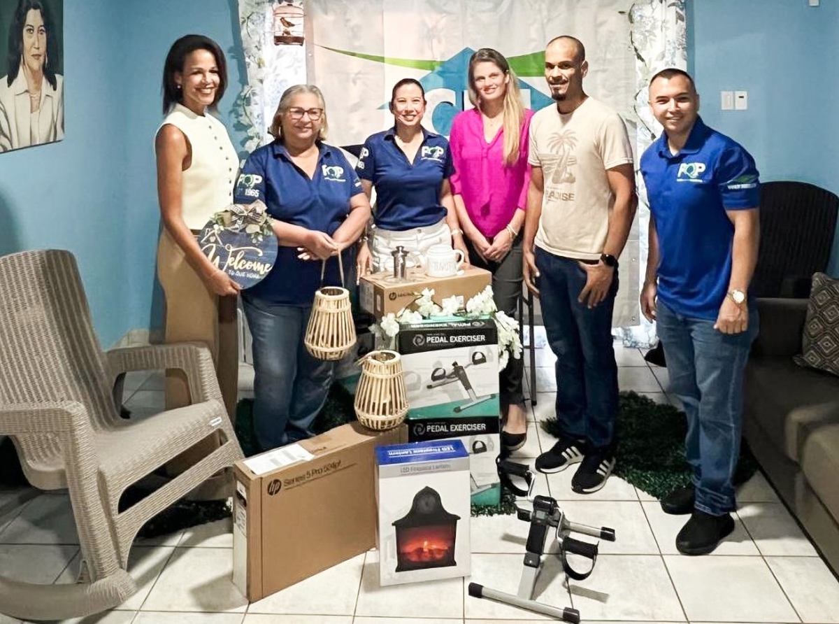 Palmera a conmemora 60 aniversario cu un donacion na Fundacion Cas Marie