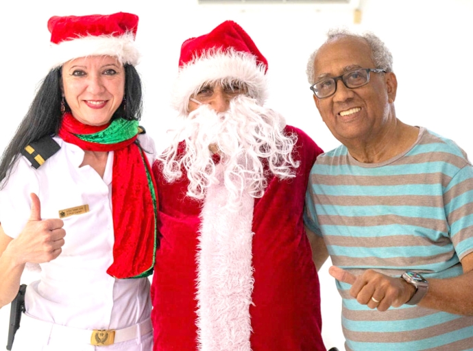 Diadomingo tin Anochi di Pasco den ambiente tipico na Playa Pabao