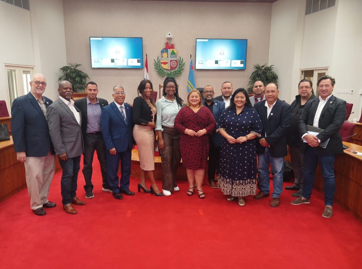 SNBA a presenta y splica nan vision pa San Nicolas na Comision di Finanzas