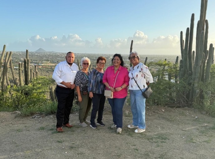 Xiomara Maduro a felicita WEB pa e trabaonan importante haci na tanki di Alto Vista