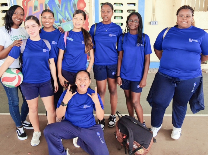 Exitoso torneo di Volleyball na Filomena College MAVO