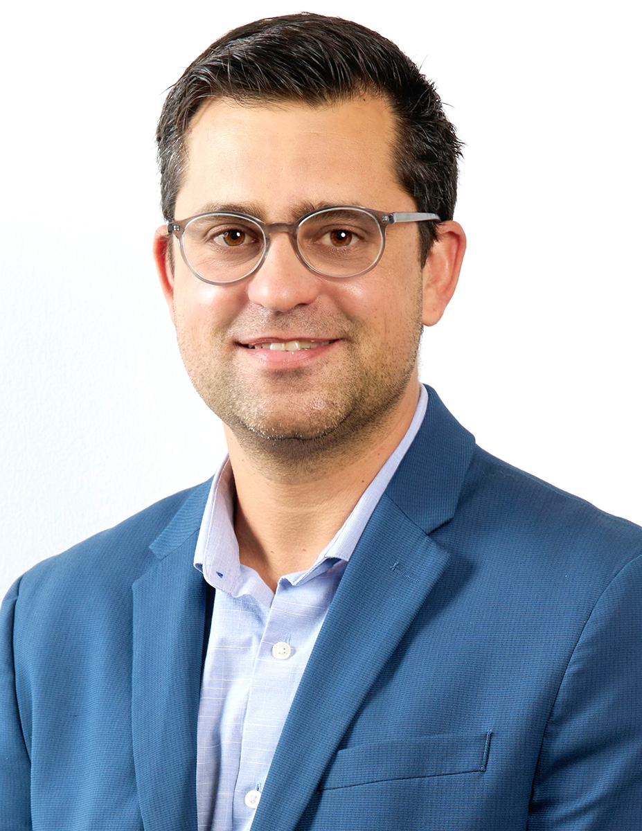 Awor a apunta Walter E. Mosher como director nobo di Free Zone Aruba