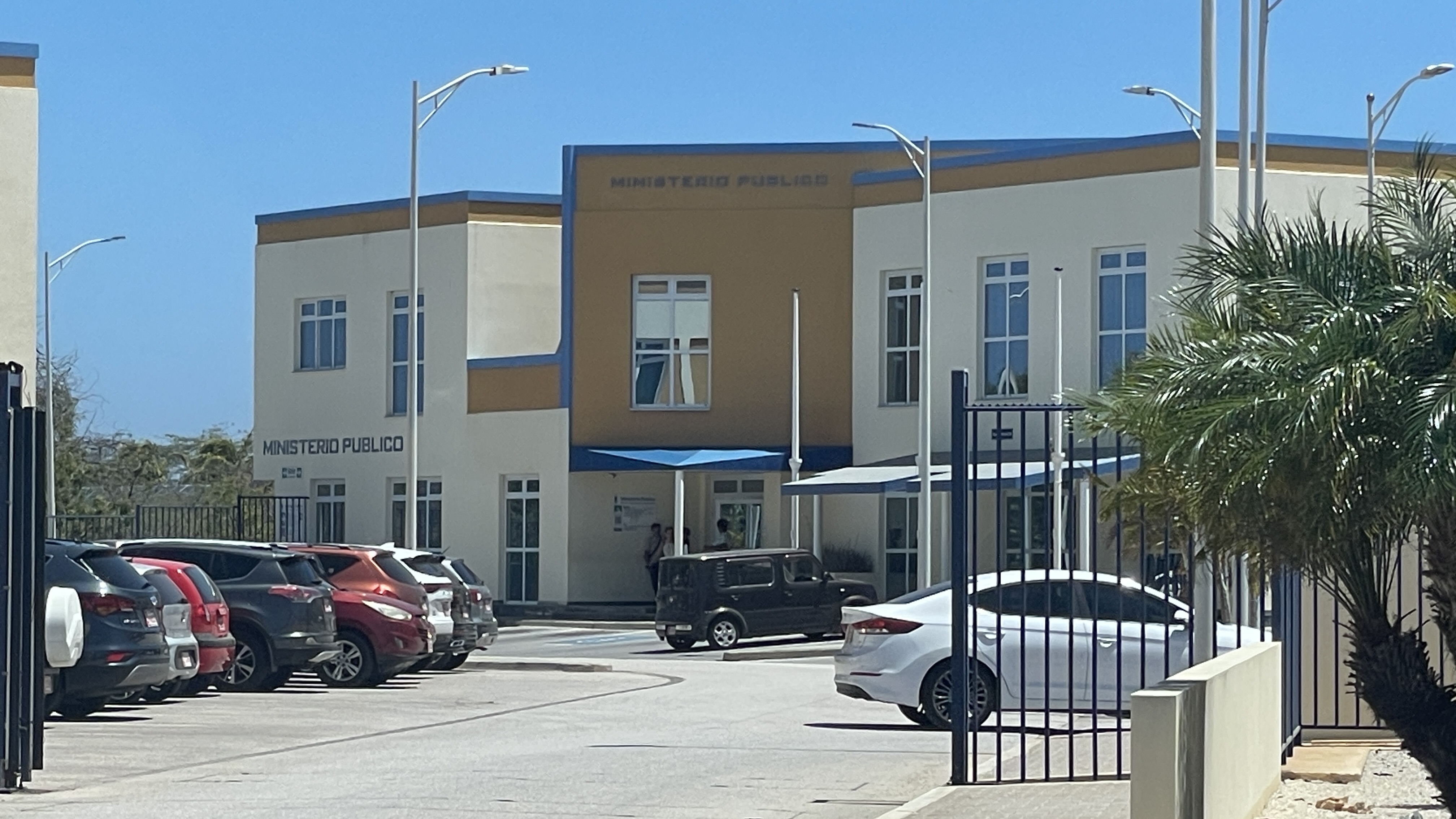 Ministerio Publico di Aruba a introduci areglo di keho pa ciudadano
